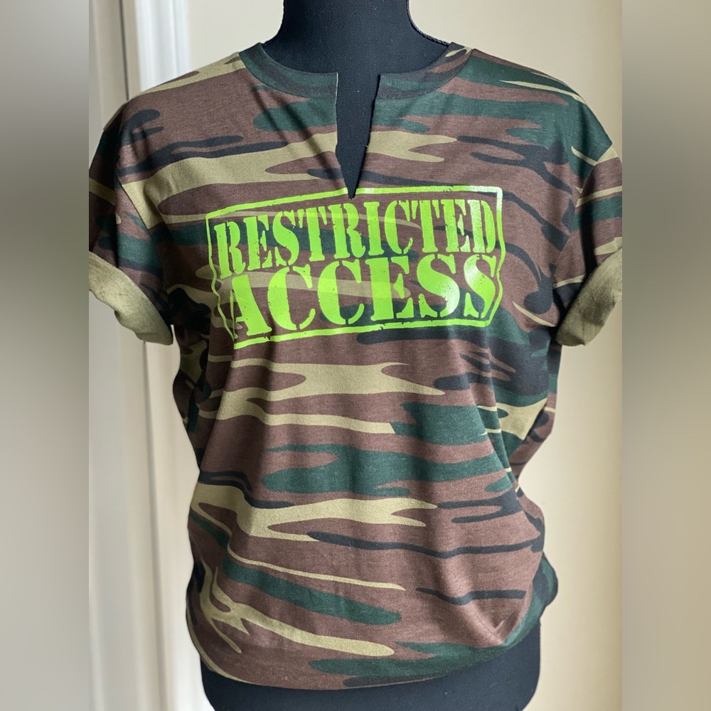 Custom Made Graphic T-Shirts